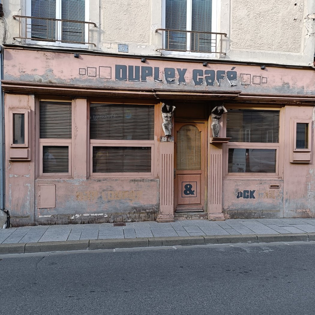 Duplex Café 2